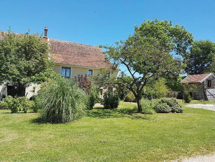 Maison de vacances pour 13 personnes, avec jardin ainsi que piscine et jacuzzi, adapté aux familles dans Haute-Saône - 3