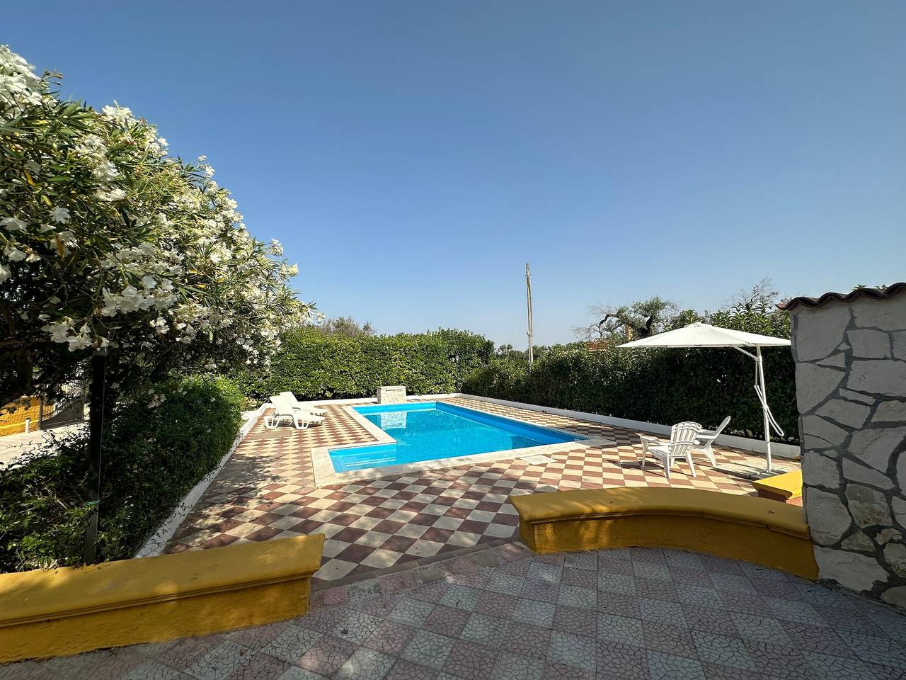 Villa Azzurra in San Vito dei Normanni, Salento