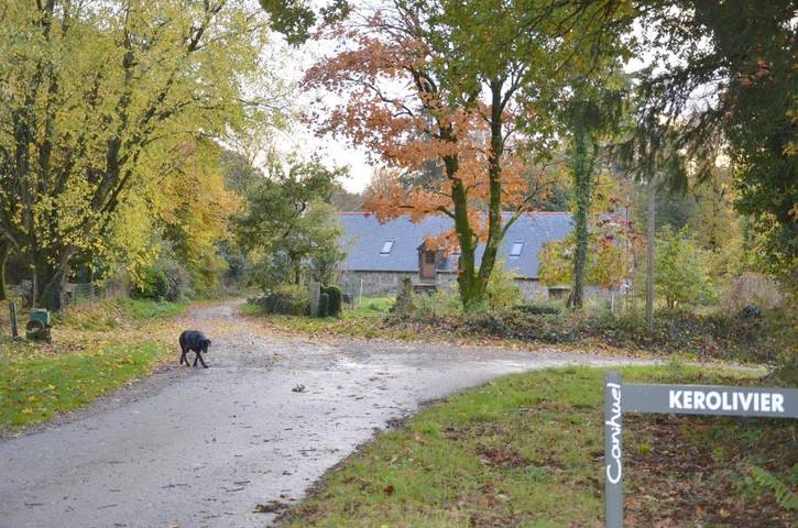 Location de vacances pour 2 personnes, avec vue ainsi que jardin et terrasse à Canihuel - 3