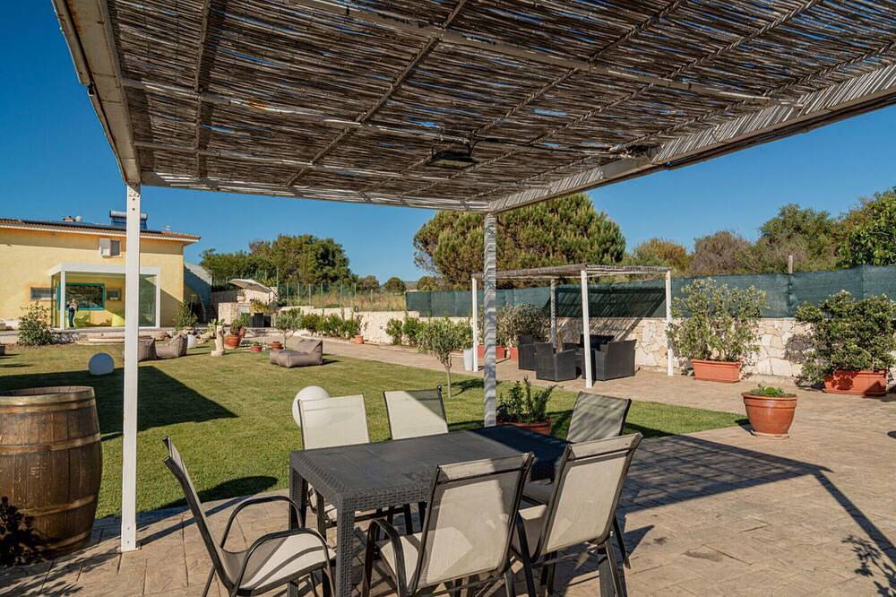Wohnung in einem Ferienhaus mit Pool, Klimaanlage,  W-Lan, Tv, Innenhof, Haustiere erlaubt in Eden Beach, Sorso
