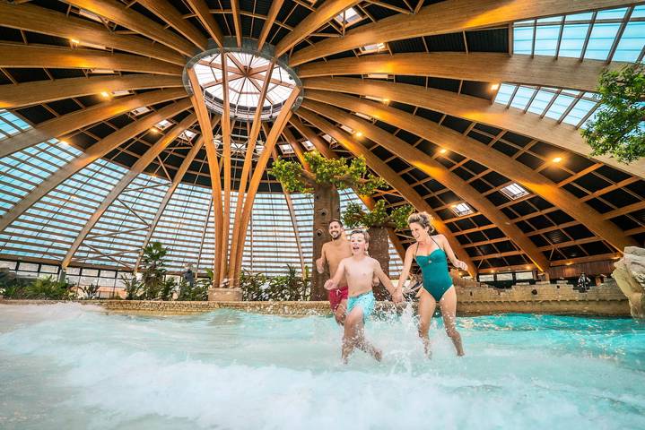 Camping pour 4 personnes, avec terrasse et piscine en Ille-et-Vilaine - 2