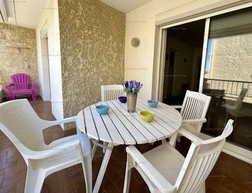 Gîte pour 4 personnes, avec balcon dans Office De Tourisme De Narbonne Plage