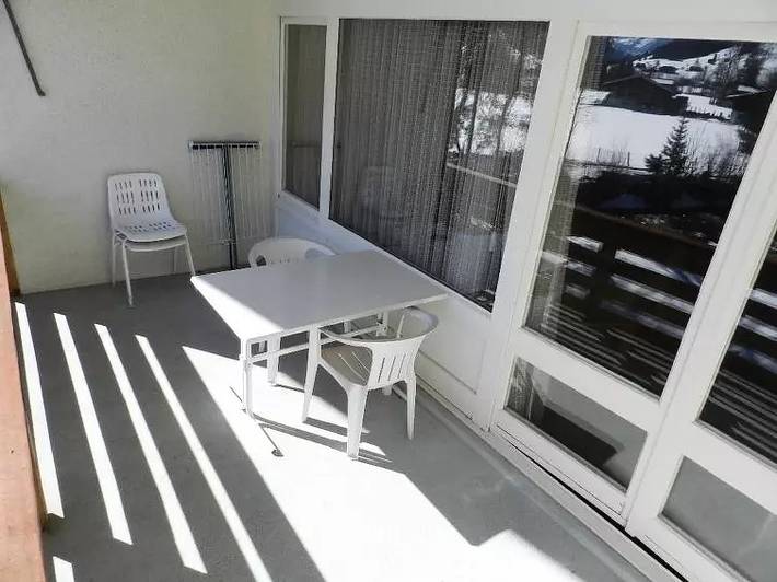Hütte für 2 Personen, mit Balkon in Gstaad