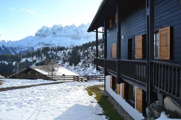 Gîte pour 6 personnes, avec vue et jardin, adapté aux familles dans Champoussin