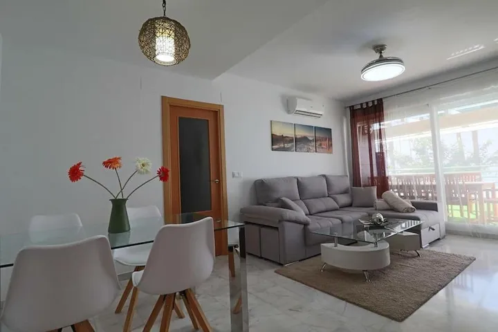 Appartement de vacances pour 5 personnes, avec piscine et terrasse - 1