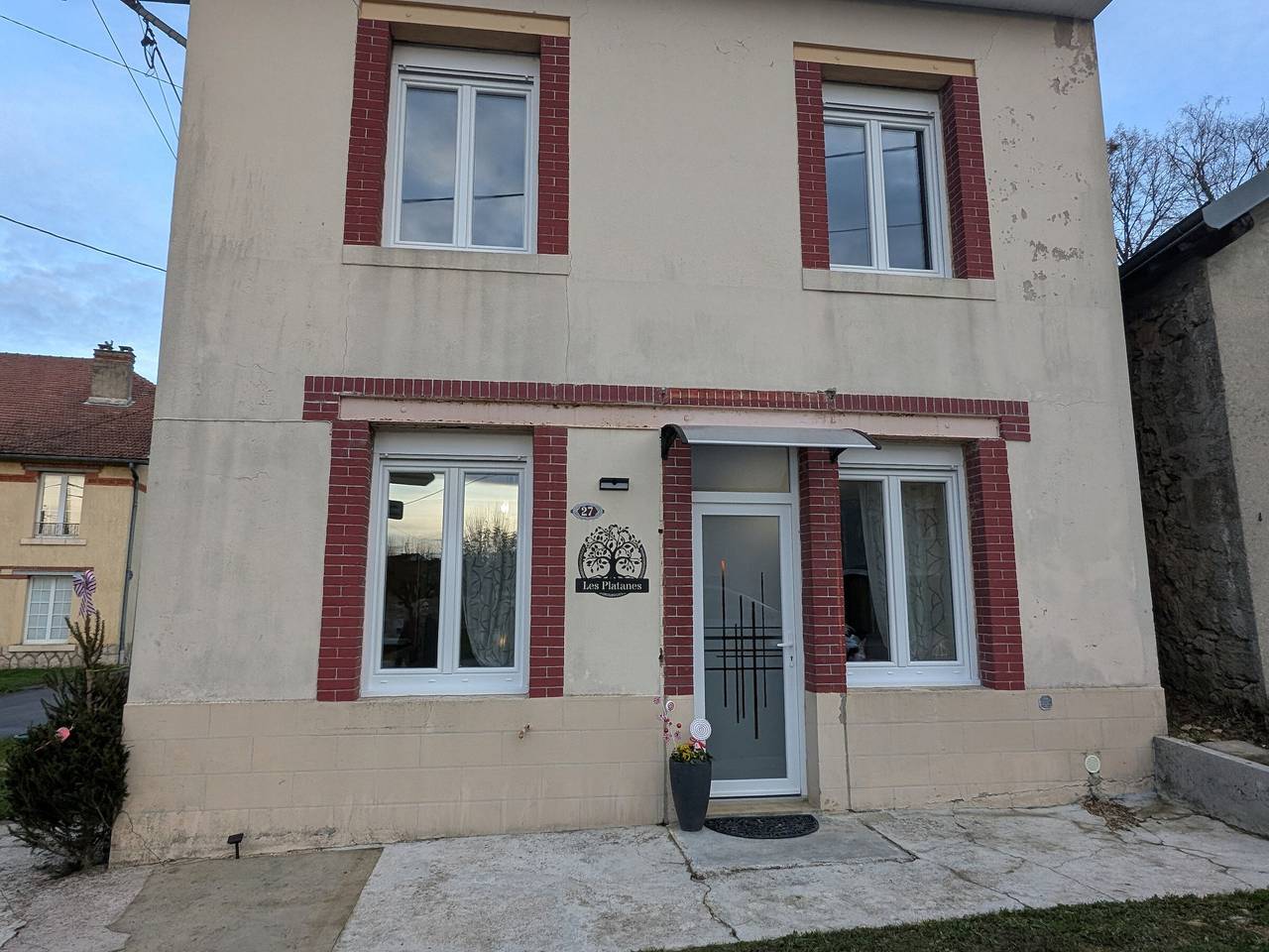 Appartement entier, Gîte moderne et cosy, activités variées in Liny-devant-Dun, Verdun