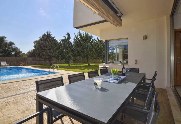 Casa vacacional 'Caleu' con vistas a la montaña, Wi-Fi y aire acondicionado in Binisalem, Interior de Mallorca