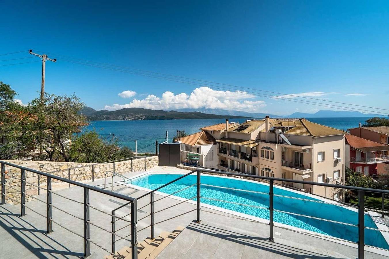 Ganze Wohnung, Apartment 'Danai Luxury Suite' mit Balkon, Wlan und Klimaanlage in Katouna, Griechenland