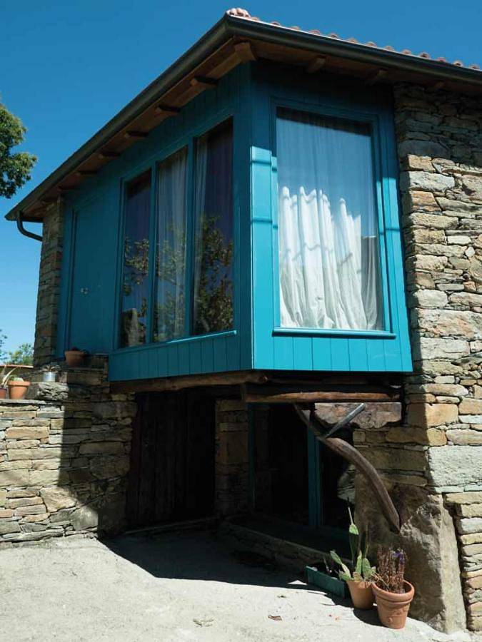 Casa rural para 22 personas, con sauna además de jacuzzi y jardín en Provincia de Orense