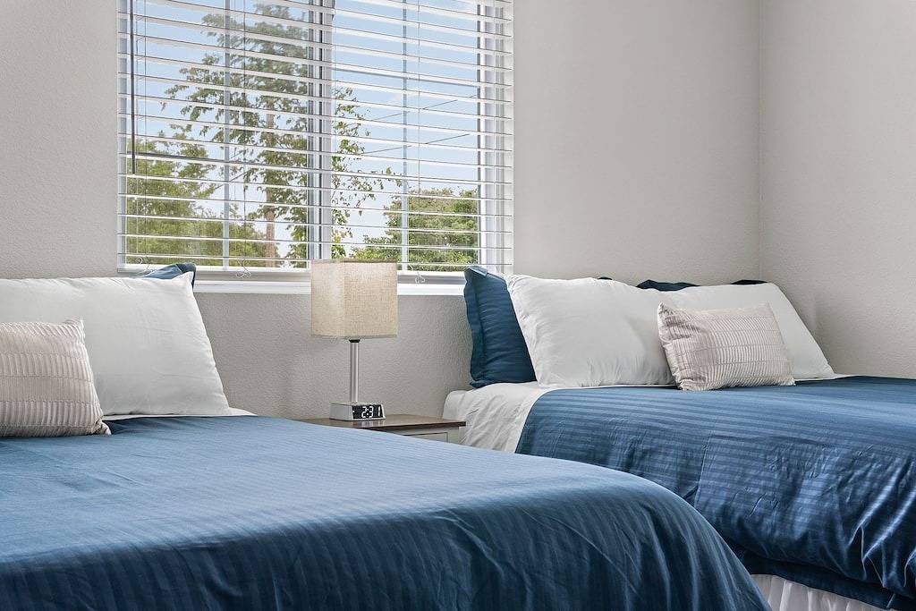 Budget-Friendly Retreat Stockyards Hottub Minigolf in Fort Worth, Tarrant County