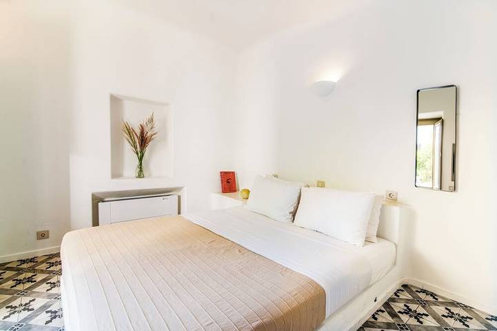 Location de vacances pour 4 personnes, avec balcon et jardin à Perissa - 2