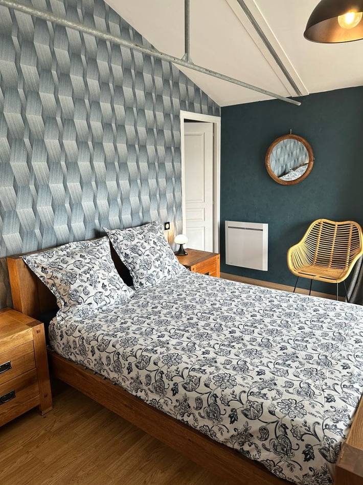 Location de vacances pour 3 personnes, avec jardin et piscine, animaux acceptés à Coulon - 3