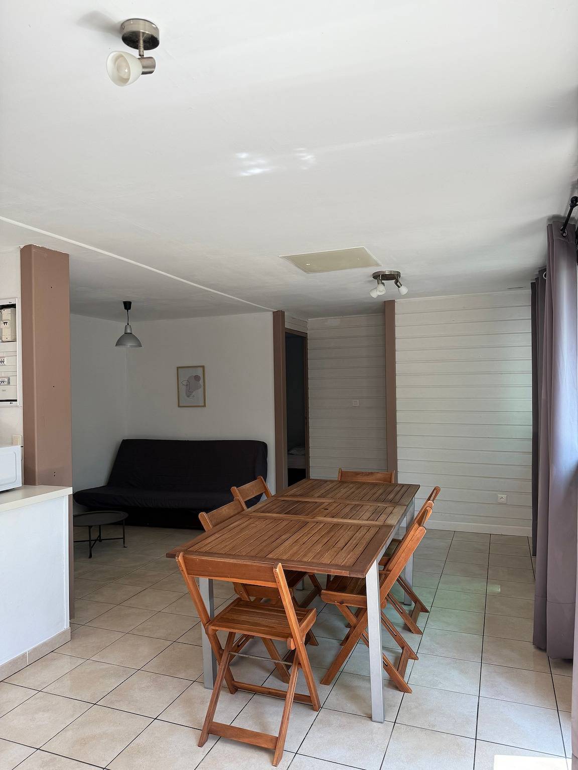 Chalet Bougainvillée, junto al mar y en un gran parque arbolado in Prunete, Cervione