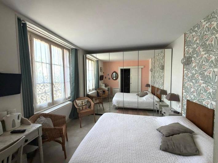 Location de vacances pour 2 personnes, avec Terrasse ainsi que Jardin et Piscine à Saint-Georges-sur-Cher - 3
