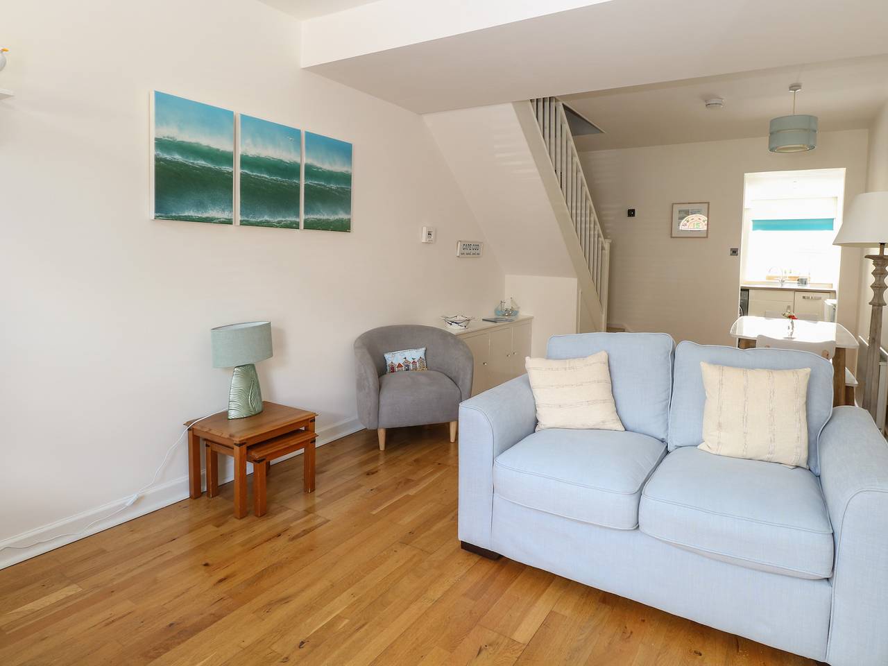 Gull's Nest in Lowestoft, Sunrise Coast