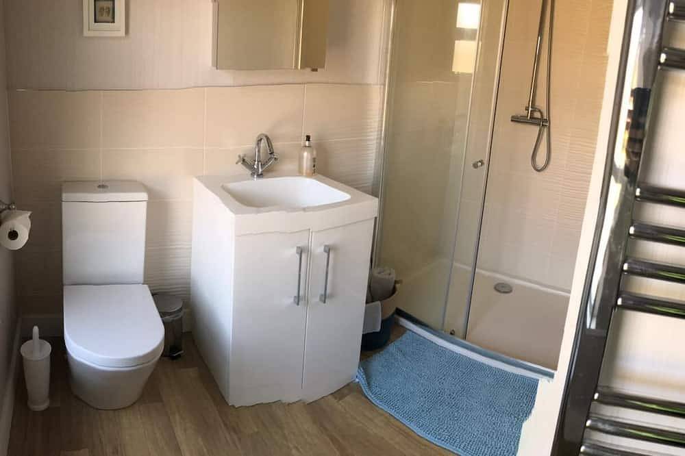 Luxury 3 Bedroom Lodge - Pet Friendly in Milford-on-Sea, Hampshire