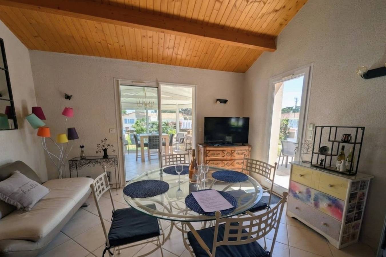 Spacious home near the sea and Clemenceau in Saint-Vincent-sur-Jard, Vandea