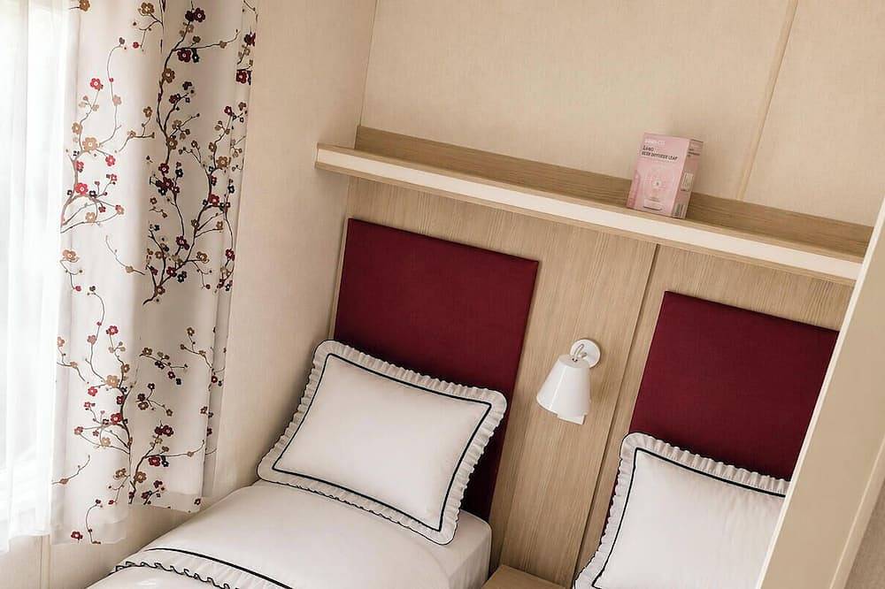Mkrj Luxury Plus – Sleeps 8 - Pet Friendly - Large En-suite in Camber Sands, Camber