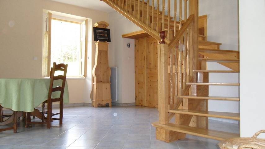 Gîte pour 6 personnes, avec terrasse dans le Jura - 4