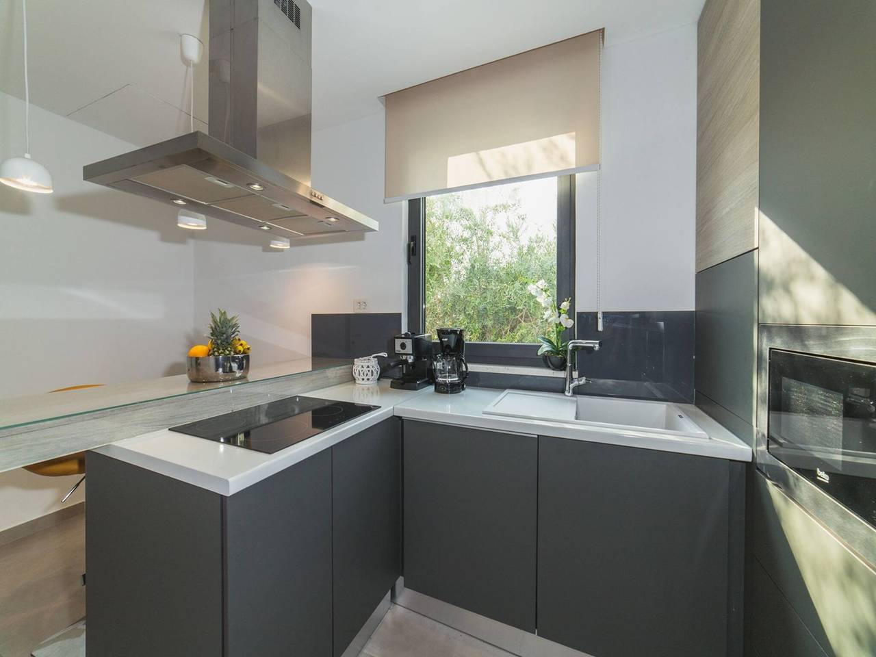 Luxury Seafront Villa Trogir 3 with Pool and Gym in Trogir, Ciovo