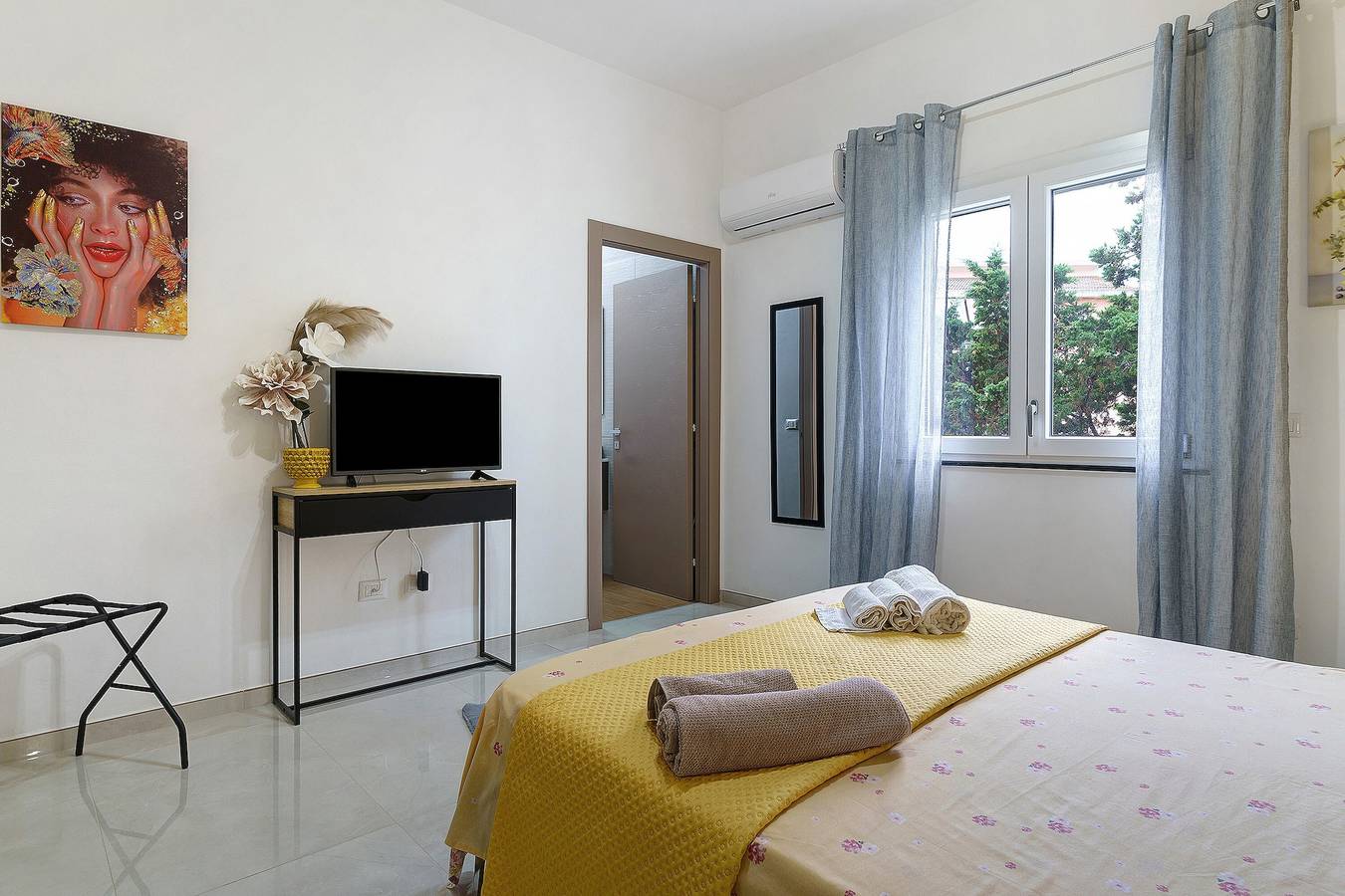 Camera 'Villa Maryam - Perla' con terrazza condivisa, Wi-Fi e aria condizionata in Provincia di Agrigento
