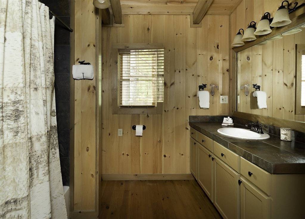 Genießen Sie es, nur wenige Minuten von der Innenstadt von Blue Ridge mit 2 Fischteichen, einem Whirlpool, Wlan und vielem mehr entfernt zu sein in Chattahoochee National Forest