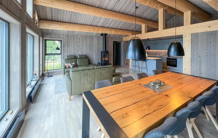Ferienhaus für 8 Personen mit Garten in Sør-Fron