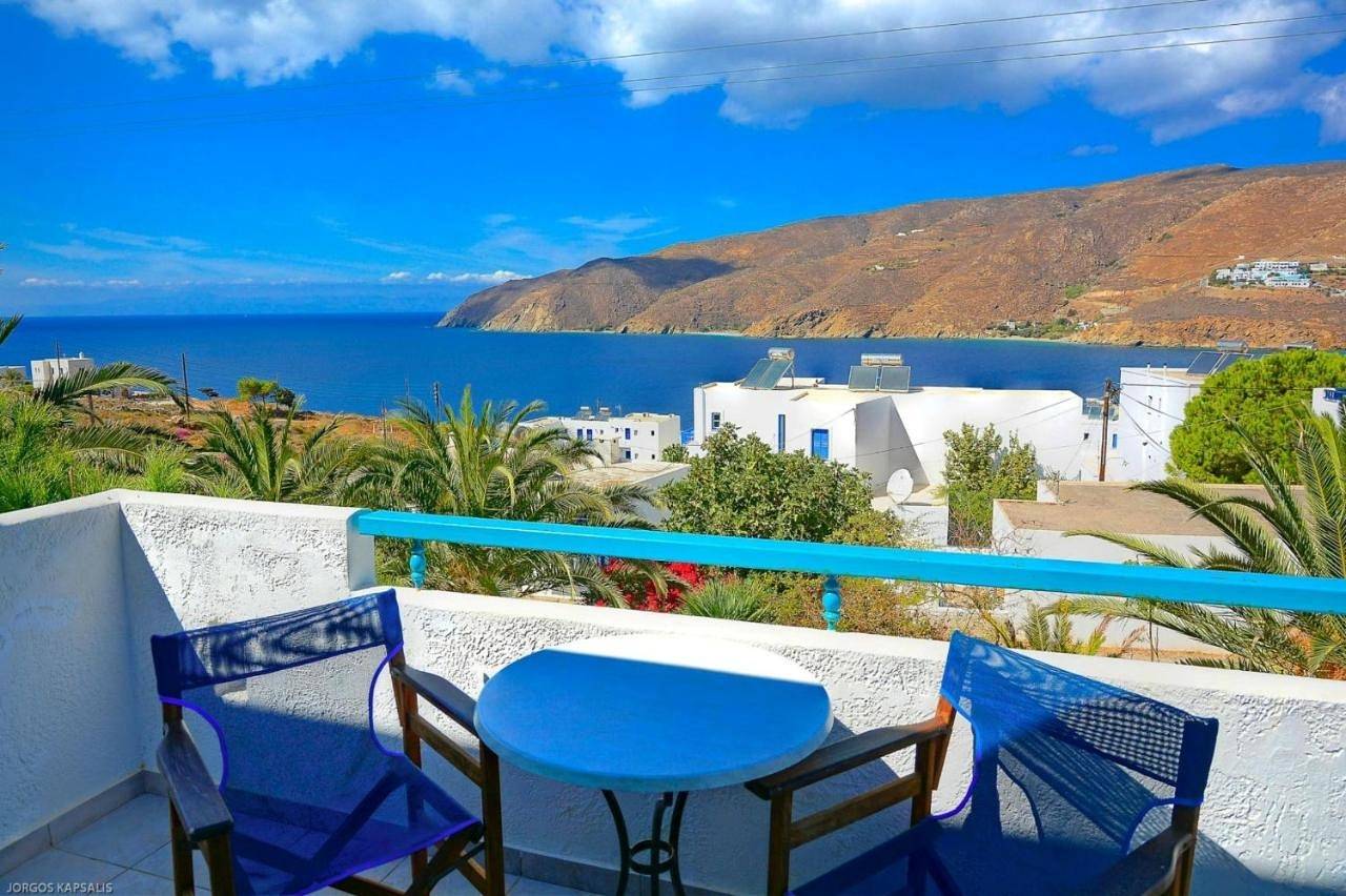 Gryspo's Hotel in Egíali, Amorgos