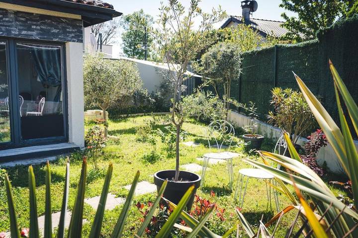 Gîte pour 2 personnes, avec terrasse, animaux acceptés à La Boisse - 4