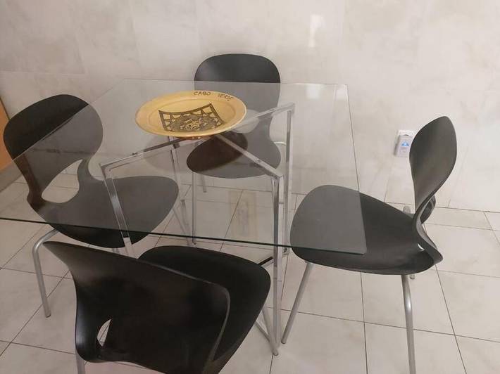 Gîte pour 5 personnes, avec balcon dans Praia - 3