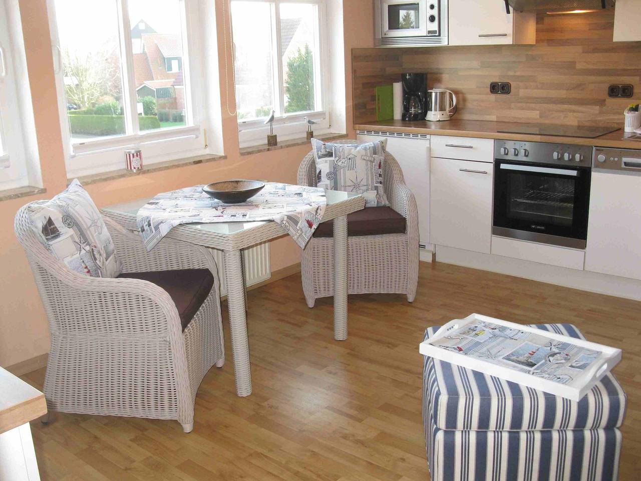 Ganze Wohnung, Ferienwohnung strandnah 2, 40 qm, 1 schlafzimmer, max. 2 personen in Horumersiel, Wangerland