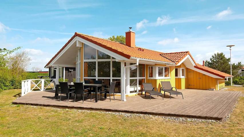 Ferienhaus für 7 Personen, mit Whirlpool und Sauna sowie Garten