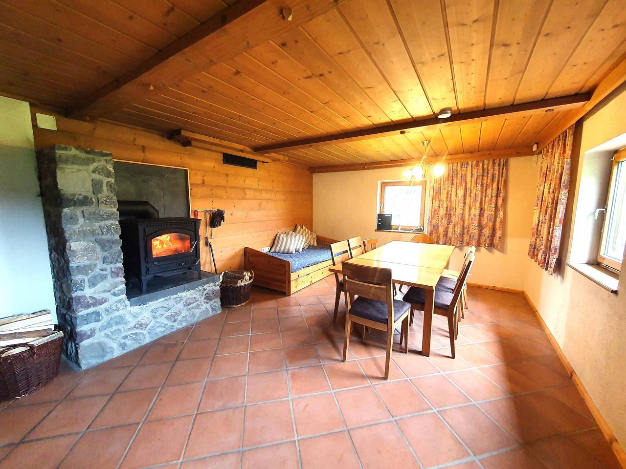 Entire holiday apartment, Berghaus Pfafflar in Lechtal Alps, Pfafflar