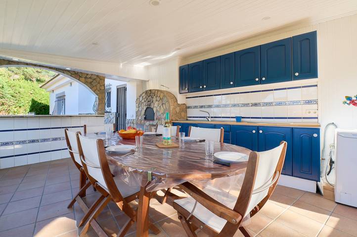 Chalet para 10 personas, con jardín y terraza, Se admiten mascotas en Selva - 3