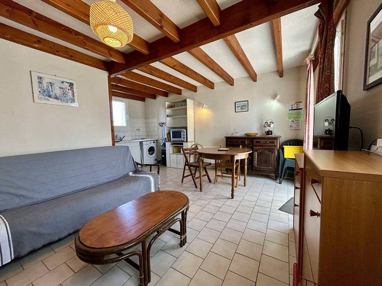 Gemütliches Ferienhaus mit Garten und Terrasse nahe Fischereihafen – 4 Schlafplätze in La Cotinière, Saint-Pierre-d'Oléron