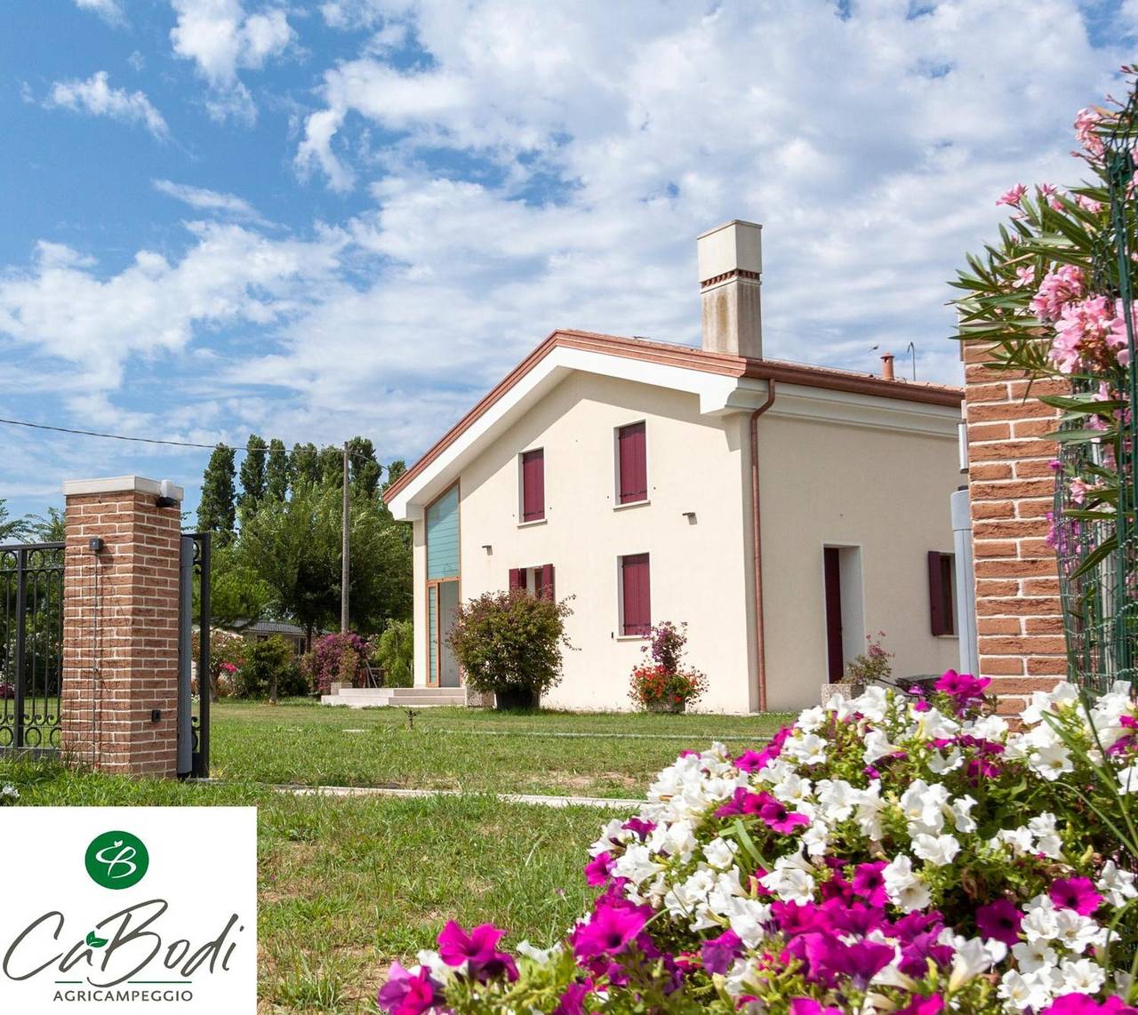 Casa móvil 'Casa Rosa 5' con jardín privado, Wi-Fi y aire acondicionado in Cavallino-Treporti, Provincia de Venezia