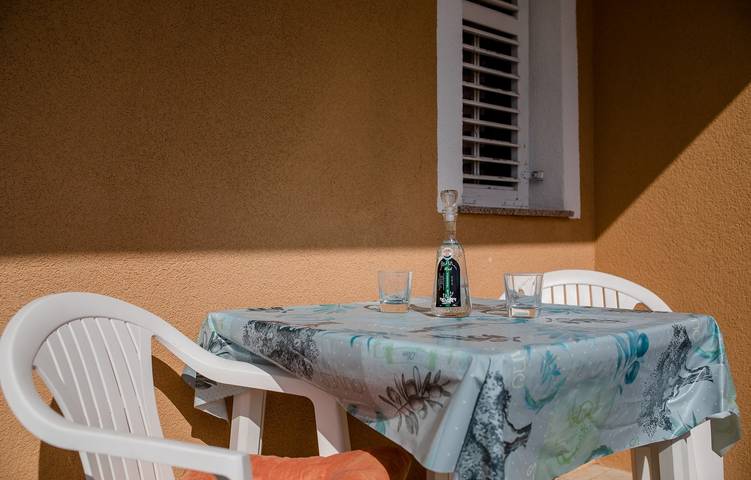 Ferienwohnung für 2 Personen, mit Balkon/Terrasse in Supetarska Draga - 2