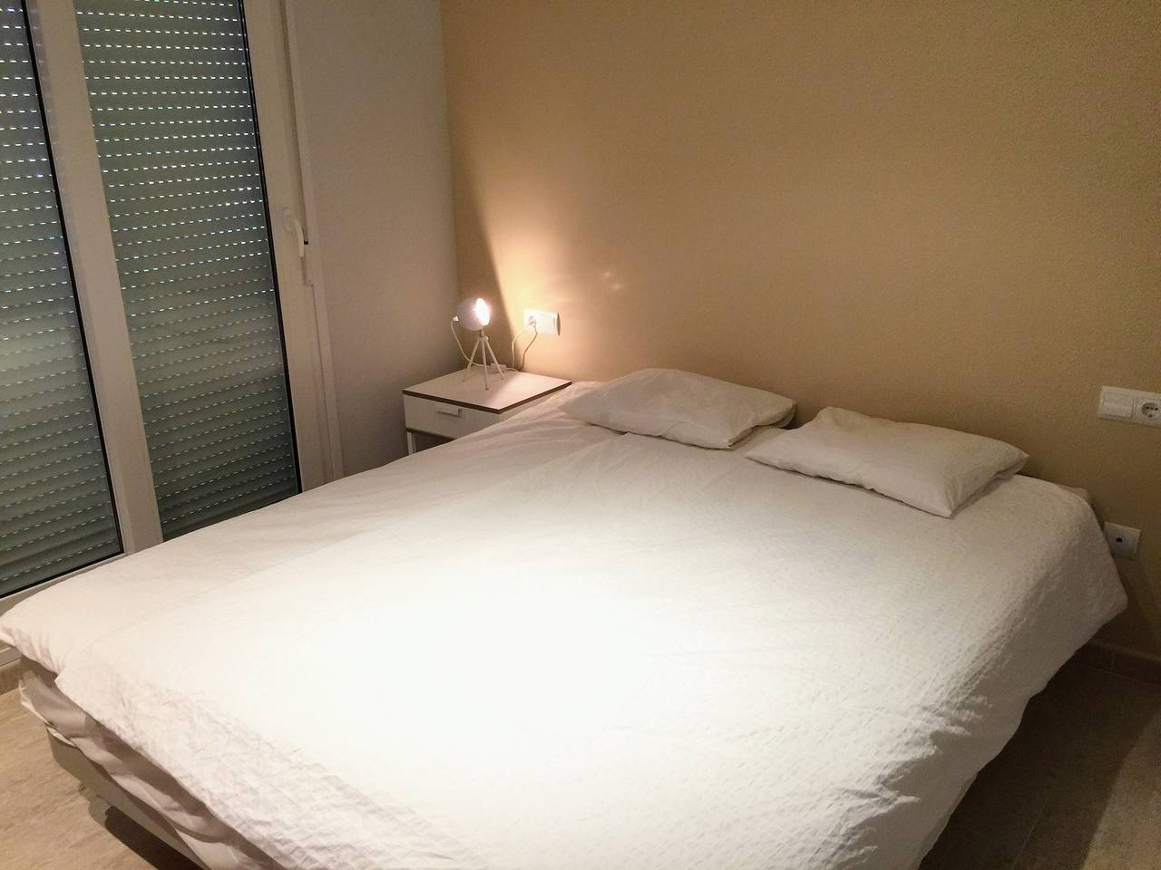Appartement entier, Appartement 'Turó De Tjelle' avec vue sur la mer, Wi-Fi et climatisation in El Perelló, Costa Dorada