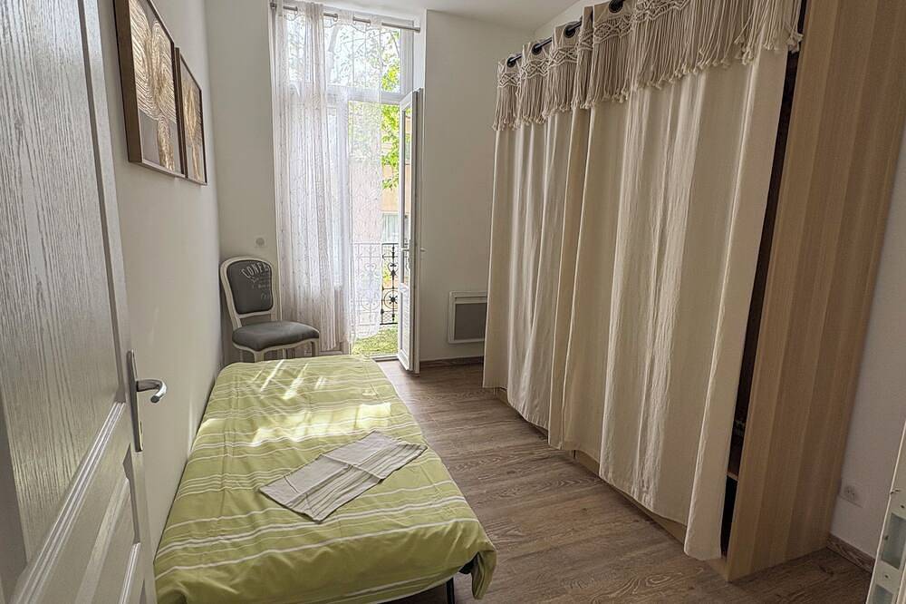 Ganze Wohnung, Bright apartment near beach and port in Port-de-Bouc, Mittelmeerküste (Frankreich)