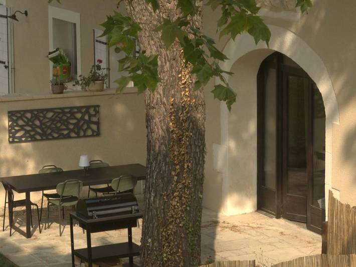 Location de vacances pour 6 personnes, avec jardin ainsi que piscine et terrasse à Saint-Andiol - 4