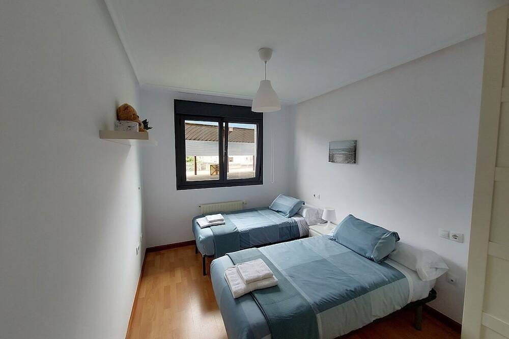 Appartamento intero, 145A Apartamento moderno dos habitaciones in Gijon, Costa Verde (Spagna)