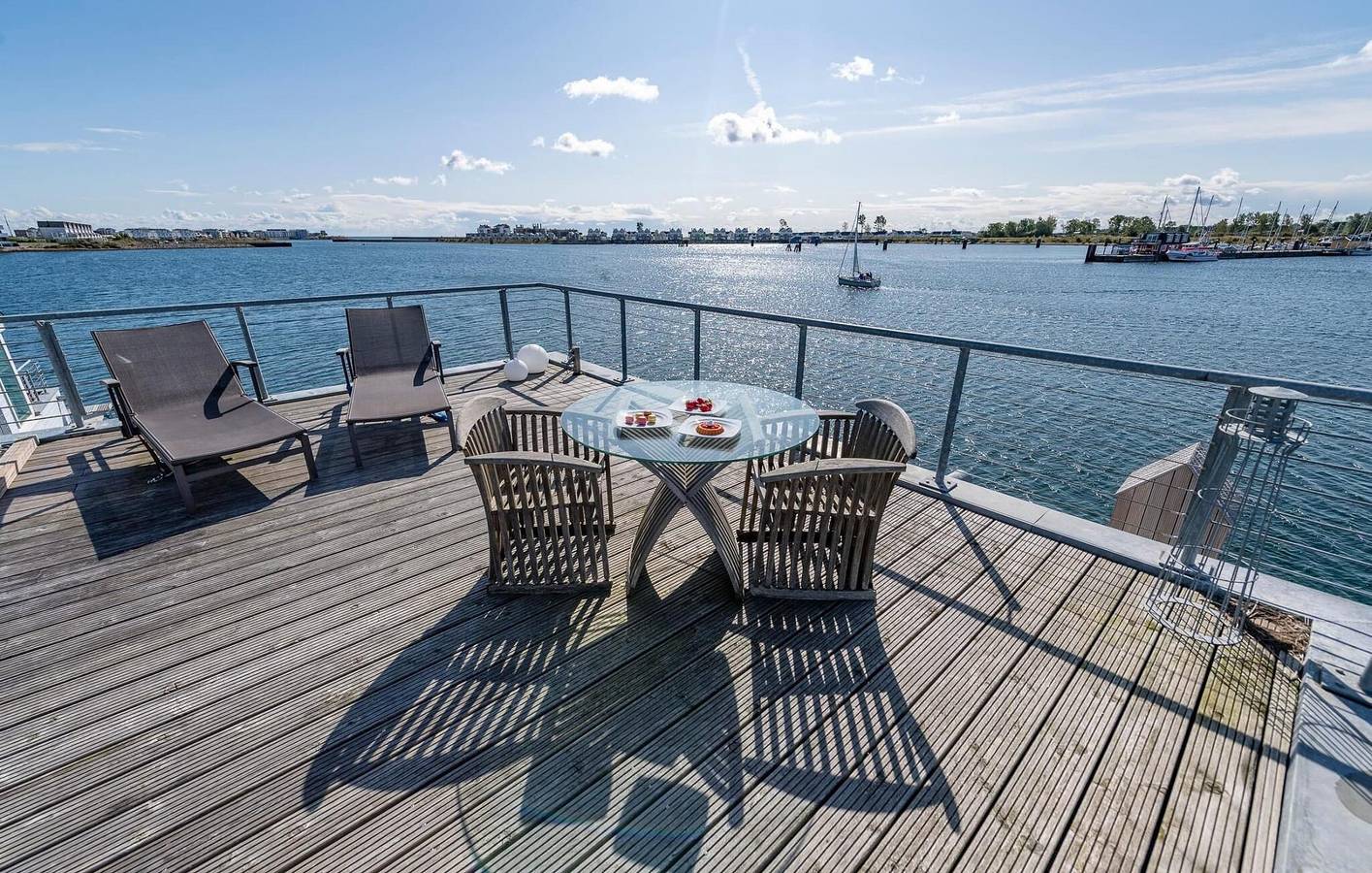 Apartment mit Meerblick, Terrasse und Parkplatz in Olpenitz, Kappeln