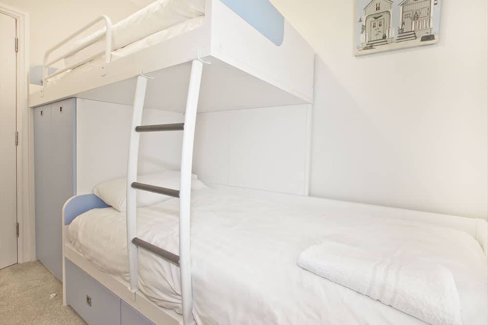 Entire apartment, Flat 2 Self Catering apartment in Aberdyfi, Aberdovey