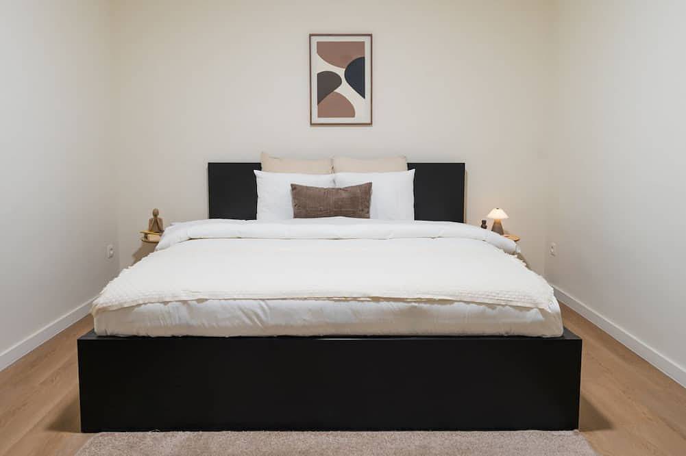 Entire apartment, Min to Ghent Center | Cozy Private Room with Wi-Fi in Ghent, East Flanders