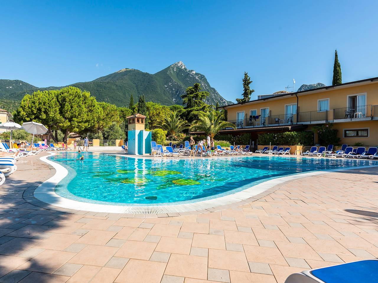 Hochwertiges Mobilhome am Gardasee in Maderno, Toscolano-Maderno