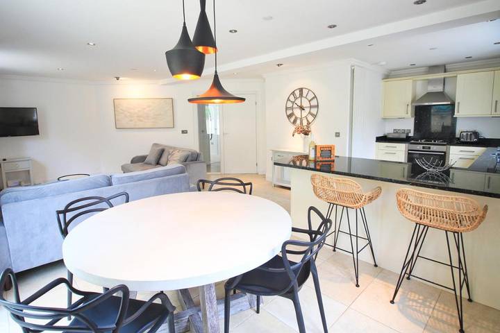Holiday rental for 4 people, with Balcony and Terrace as well as View in Constantine Bay