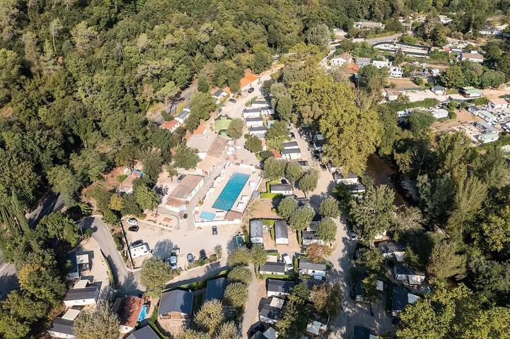 Mobilheim Gemütliche Tv Clim - 2 Schlafzimmer - 4 Personen in Roquefort-les-Pins, Mittelmeerküste (Frankreich)