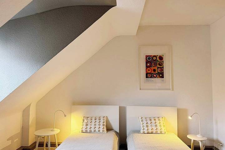 Appartement entier, Big flat with fresh renovation,free parking,Sonyps in Meiderich/Beeck, Duisbourg