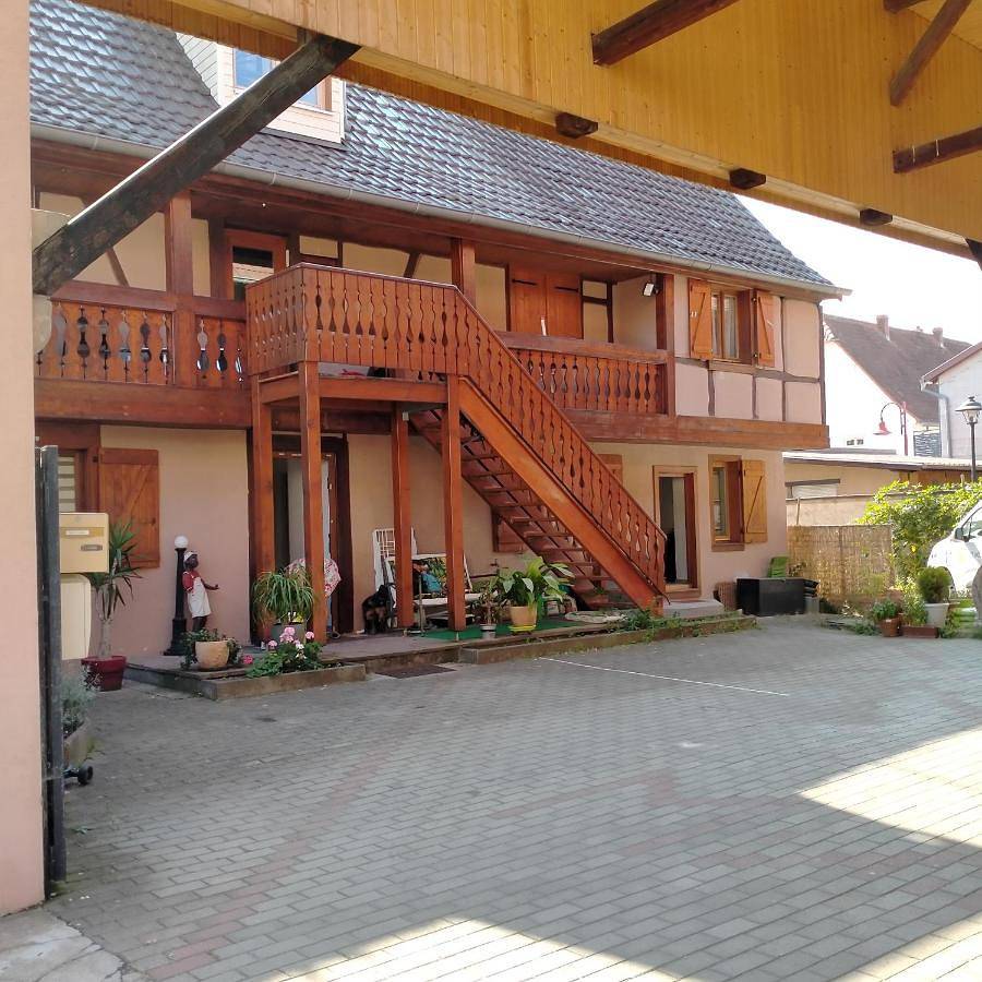 Double Room with Private Bathroom in Horbourg-Wihr, Région de Colmar