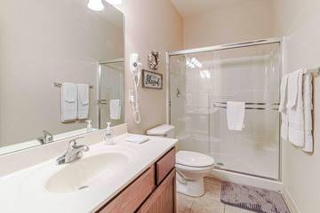 Vacation Apartment for 8 Guests in Ozark Mountains, Missouri, Picture 1